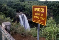 Do not go beyond fence.jpg